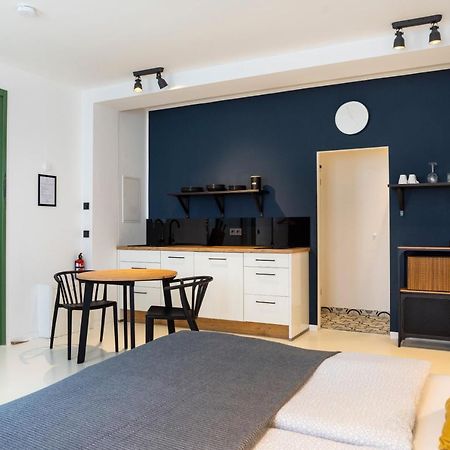 Modernes Studio Im Herzen Pirnas Exteriér fotografie
