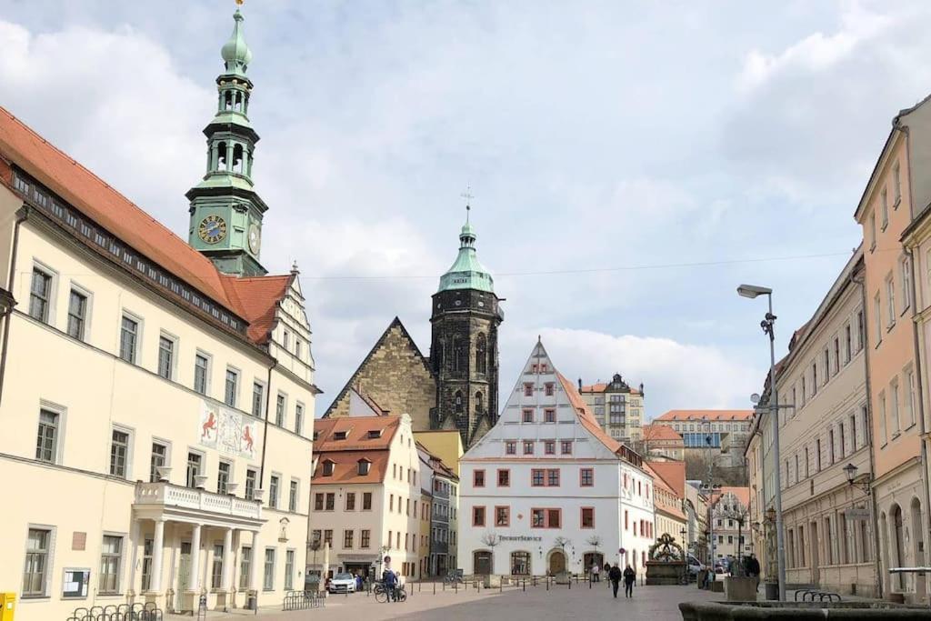 Modernes Studio Im Herzen Pirnas Exteriér fotografie