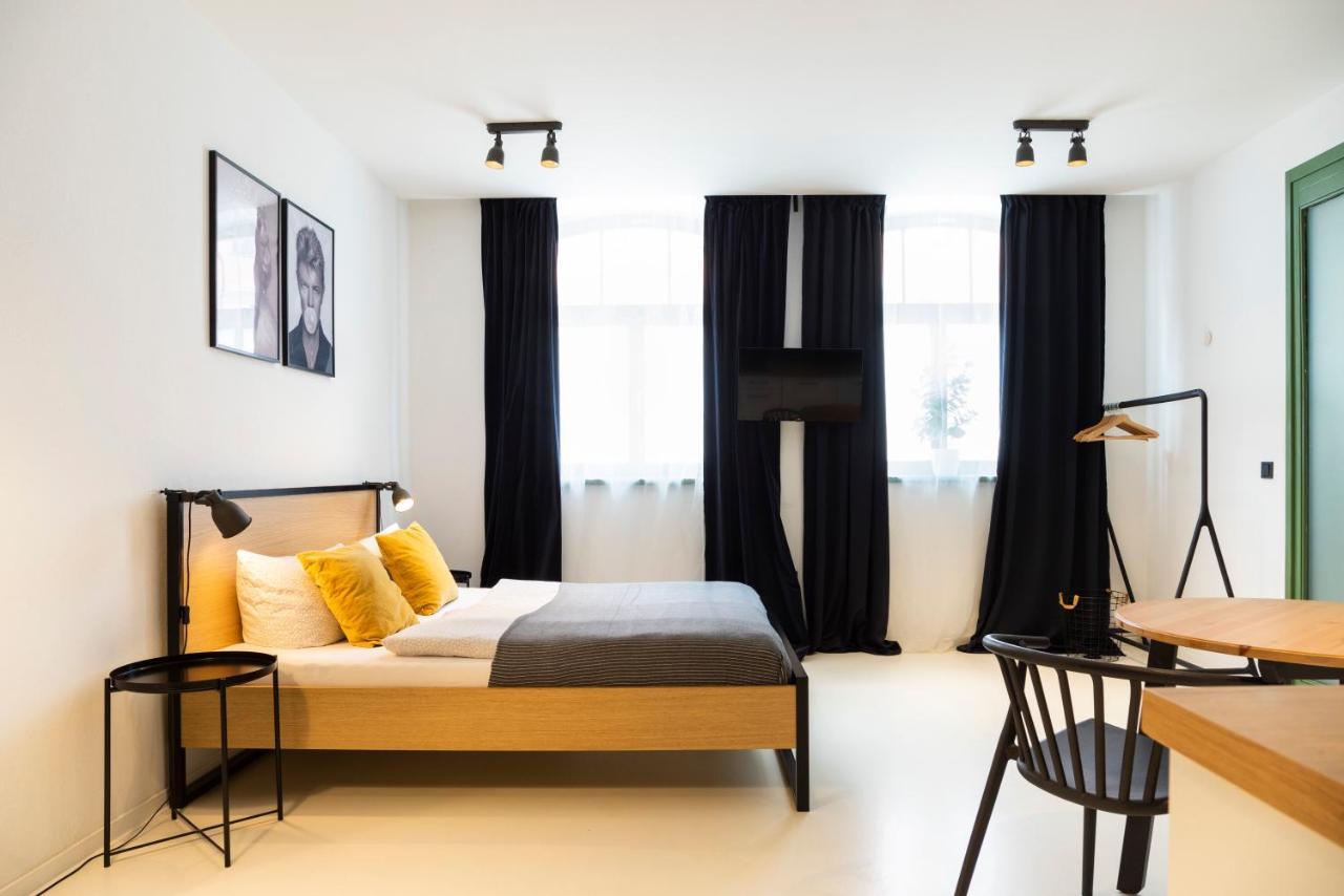 Modernes Studio Im Herzen Pirnas Exteriér fotografie